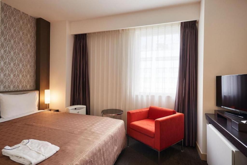 Hotel Yuquesta Asahibashi Наха Екстер'єр фото