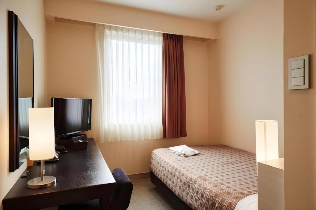 Hotel Yuquesta Asahibashi Наха Екстер'єр фото
