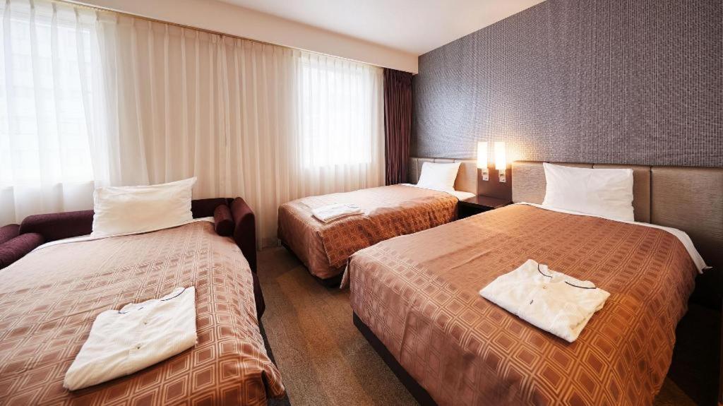 Hotel Yuquesta Asahibashi Наха Екстер'єр фото