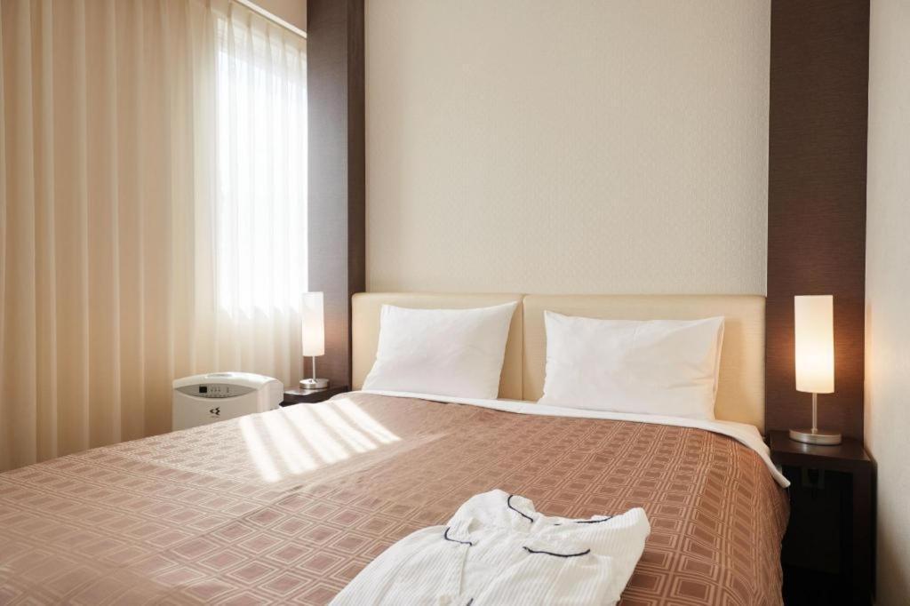 Hotel Yuquesta Asahibashi Наха Екстер'єр фото