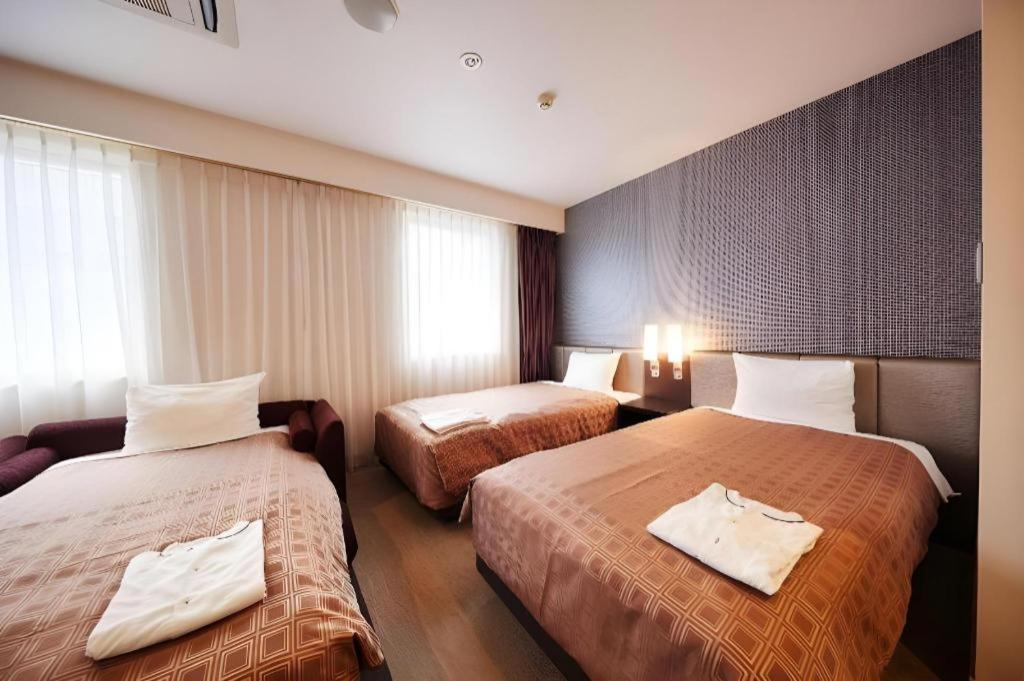 Hotel Yuquesta Asahibashi Наха Екстер'єр фото